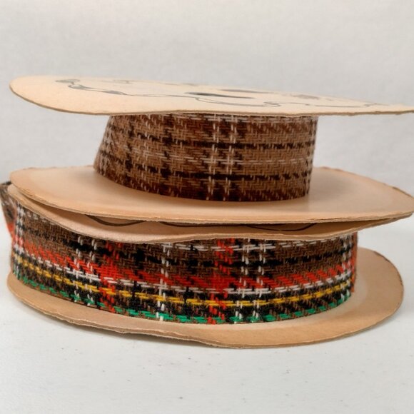 Vintage 1970s Ribbon Spool Pair Scotty Plaid Weather Proof Decorator Woven 1 3/8 - Picture 3 of 16